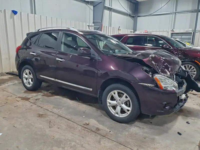 2011 NISSAN ROGUE S  