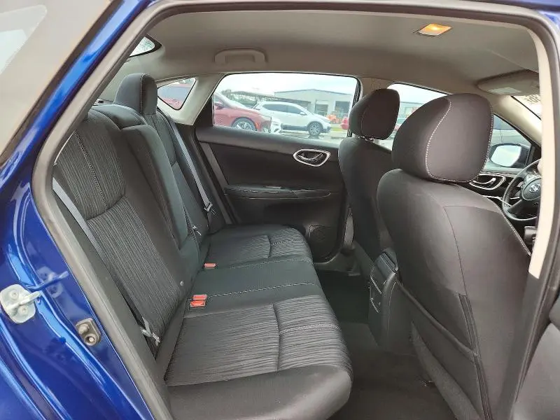 2017 NISSAN SENTRA SV  