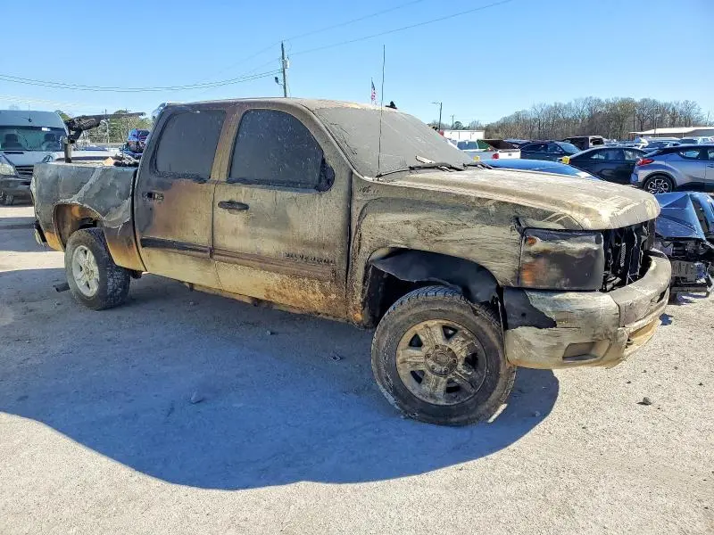 2011 CHEVROLET SILVERADO K1500 LT  
