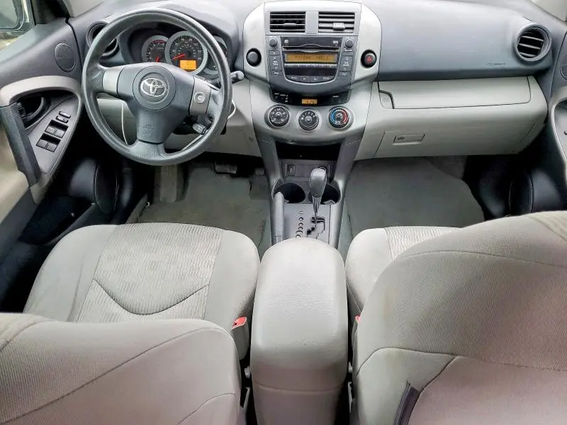 2010 TOYOTA RAV4 BASE  