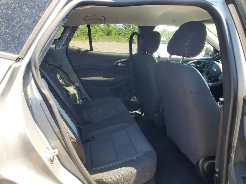 2024 CHEVROLET TRAX LS  