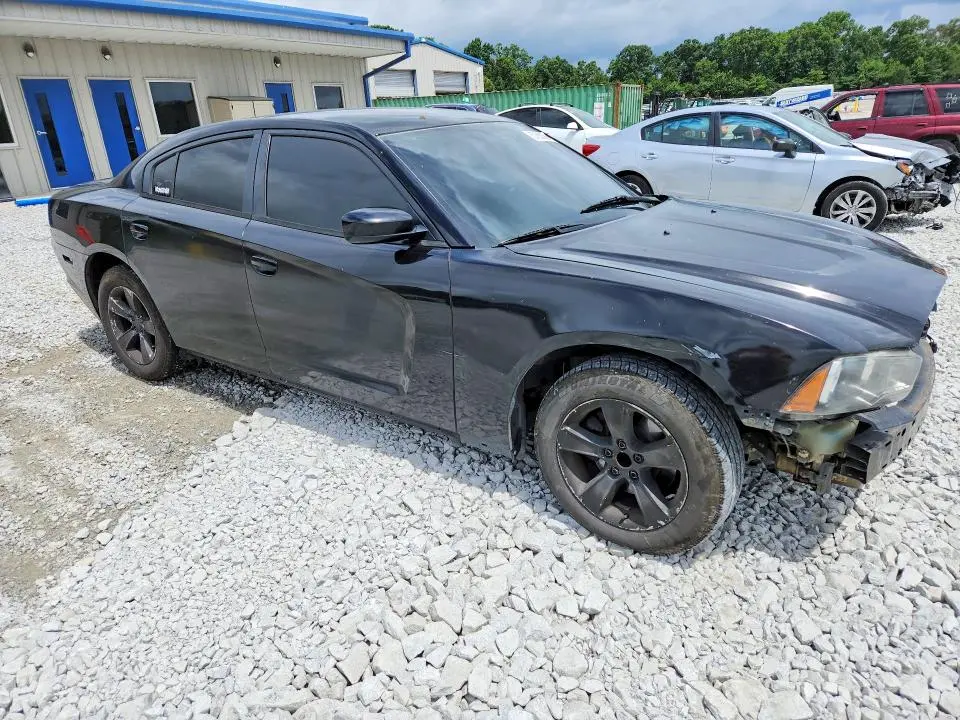 2014 DODGE CHARGER SE  