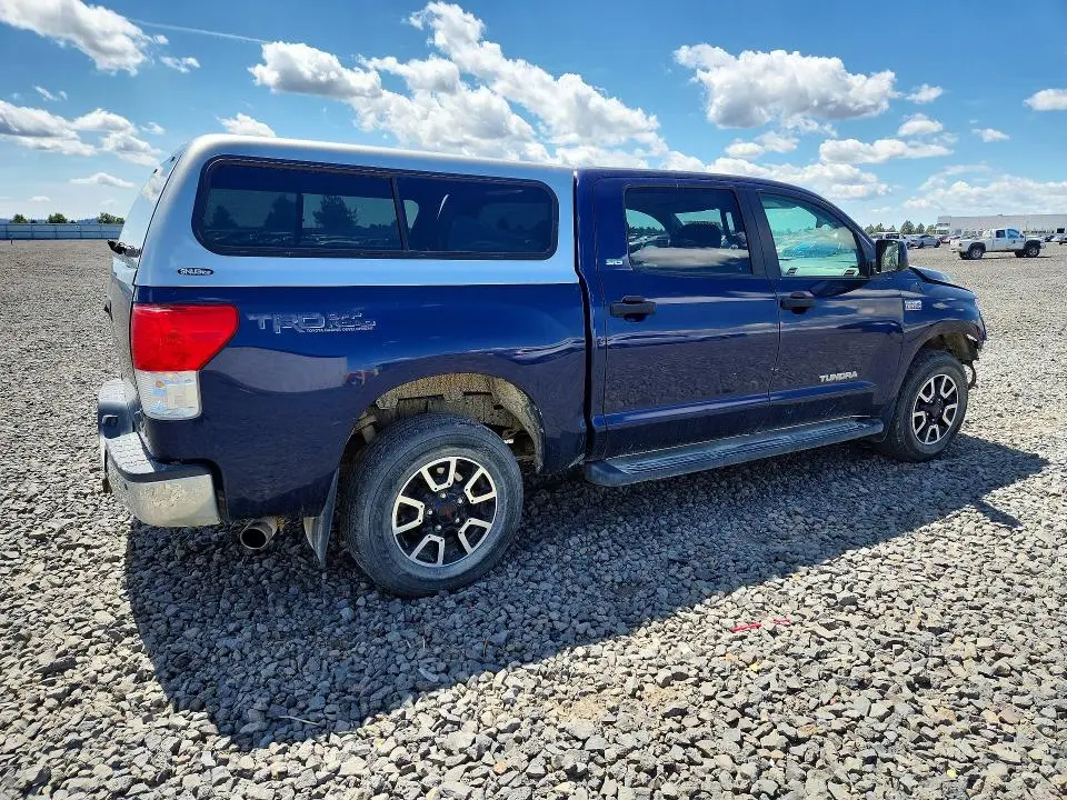 2010 TOYOTA TUNDRA CREWMAX SR5  