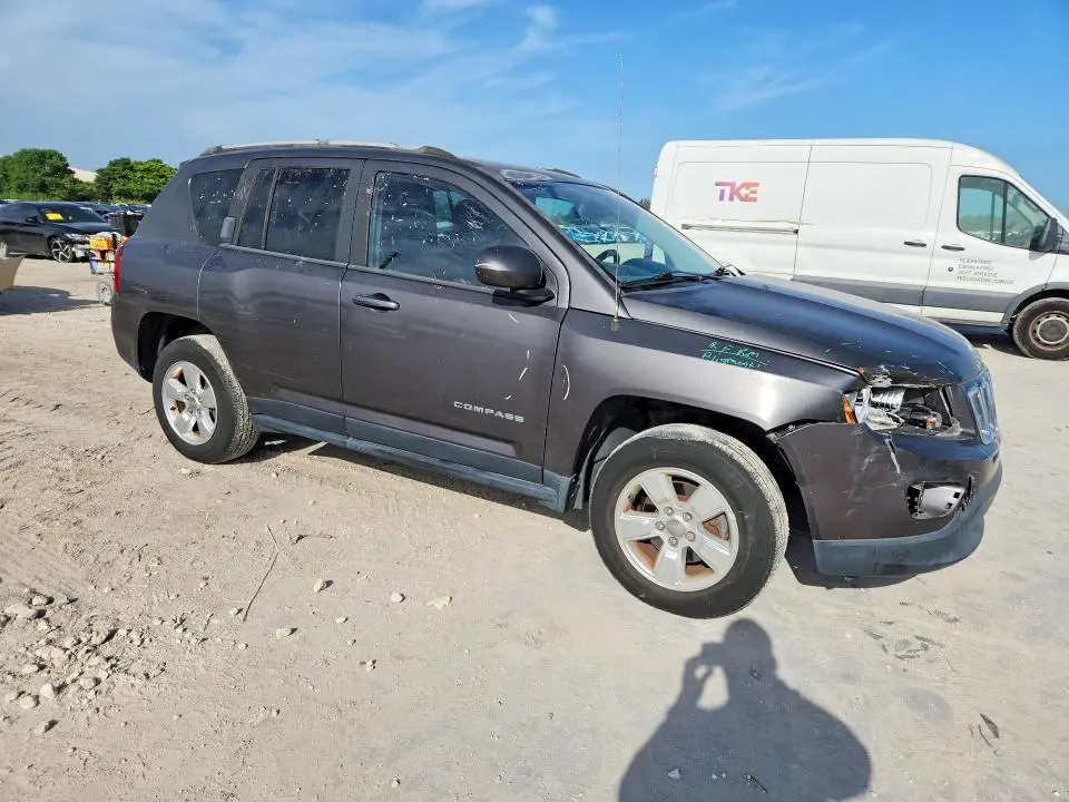 2016 JEEP COMPASS LATITUDE  