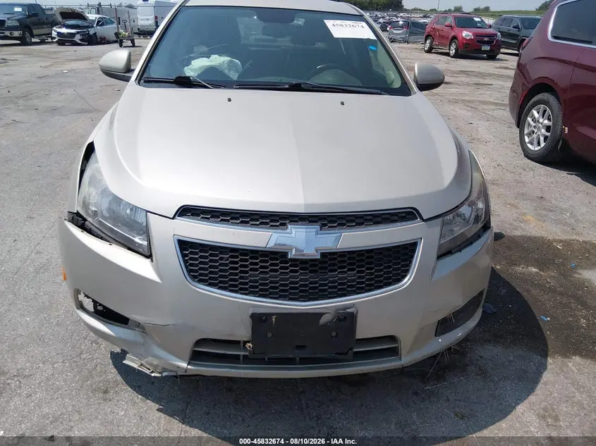 2013 CHEVROLET CRUZE 2LT AUTO
