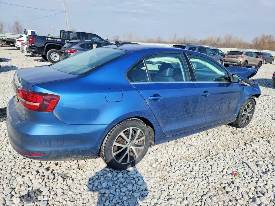 2017 VOLKSWAGEN JETTA SE  