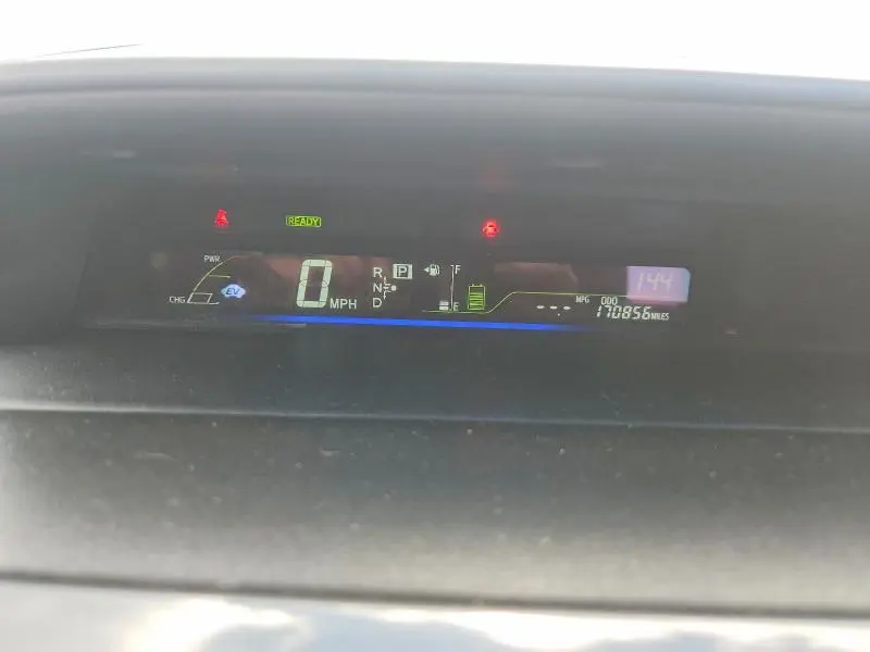 2012 TOYOTA PRIUS V FIVE  