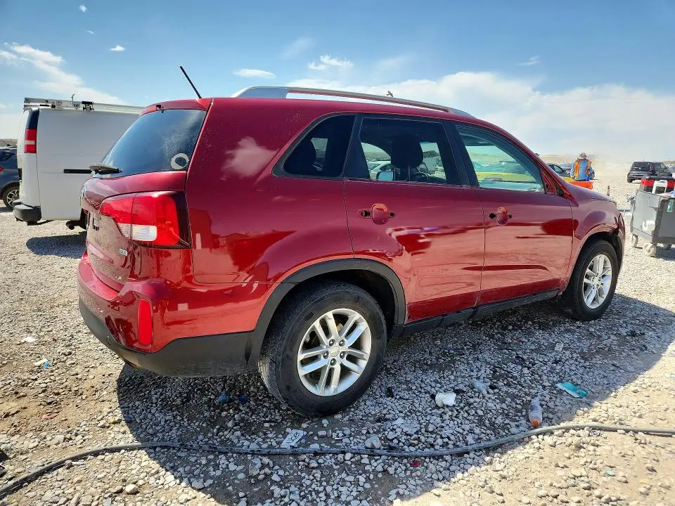 2015 KIA SORENTO LX  