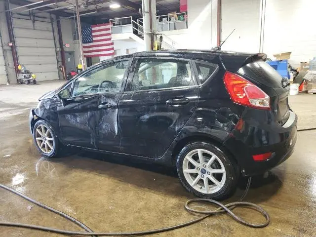 2019 FORD FIESTA SE  