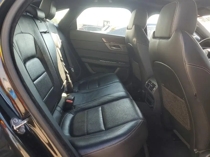 2016 JAGUAR XF S  