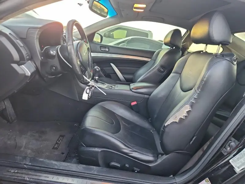 2013 INFINITI G37 JOURNEY  