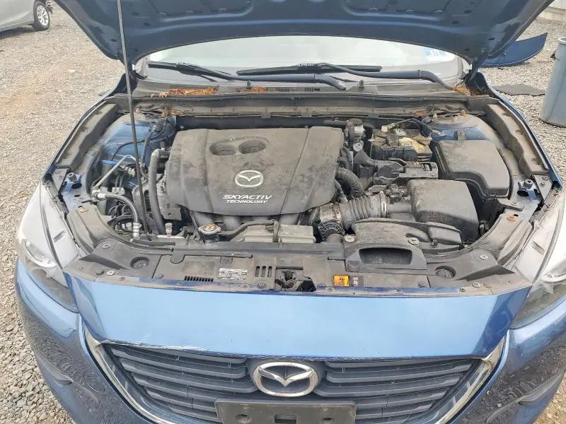 2018 MAZDA 3 TOURING  