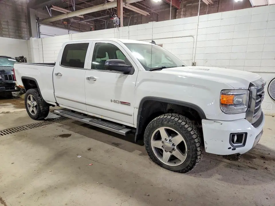 2016 GMC SIERRA K2500 SLT  