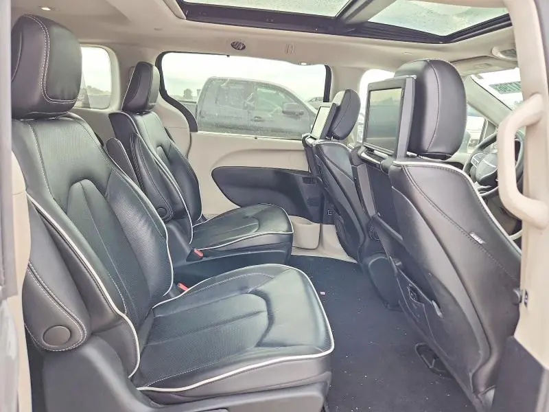 2022 CHRYSLER PACIFICA HYBRID LIMITED  