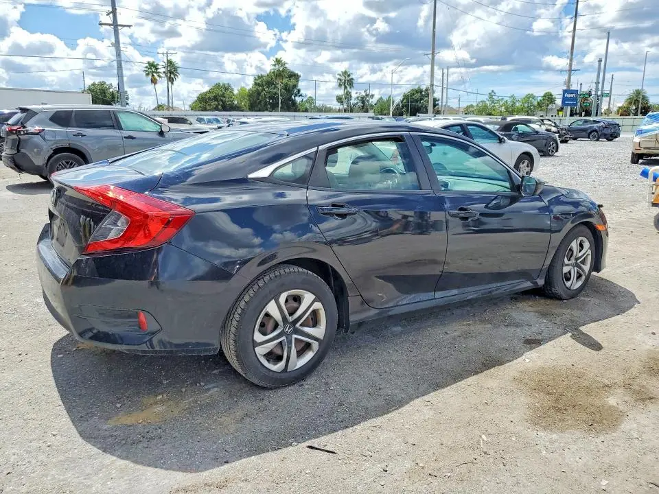 2018 HONDA CIVIC LX  