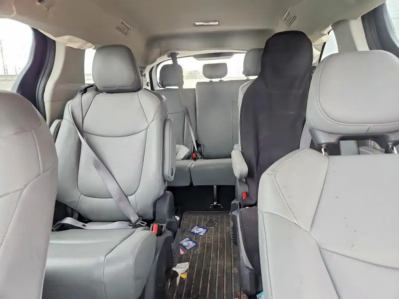 2024 TOYOTA SIENNA XLE 7-PASSENGER  