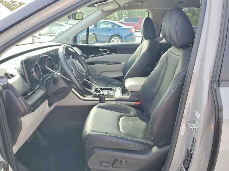 2022 KIA CARNIVAL EX  
