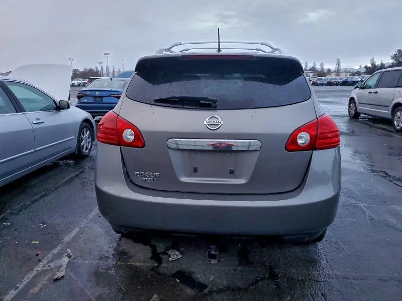 2015 NISSAN ROGUE S AW   