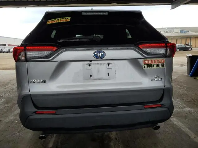 2021 TOYOTA RAV4 LE  