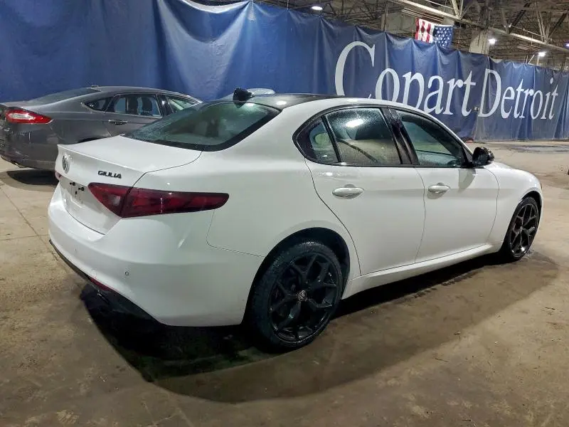 2019 ALFA ROMEO GIULIA   