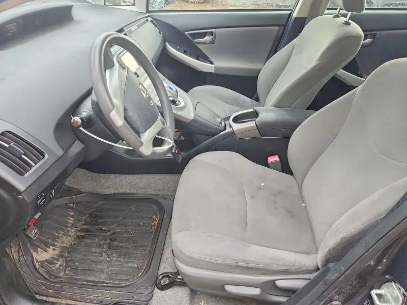 2012 TOYOTA PRIUS TWO  