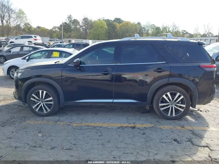 2024 NISSAN PATHFINDER PLATINUM FWD