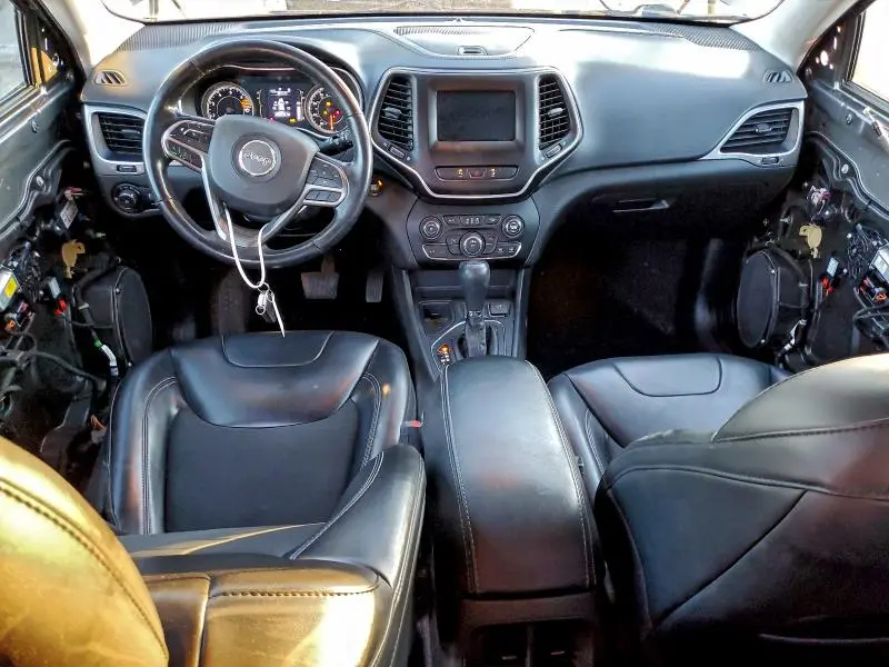 2021 JEEP CHEROKEE LATITUDE PLUS  