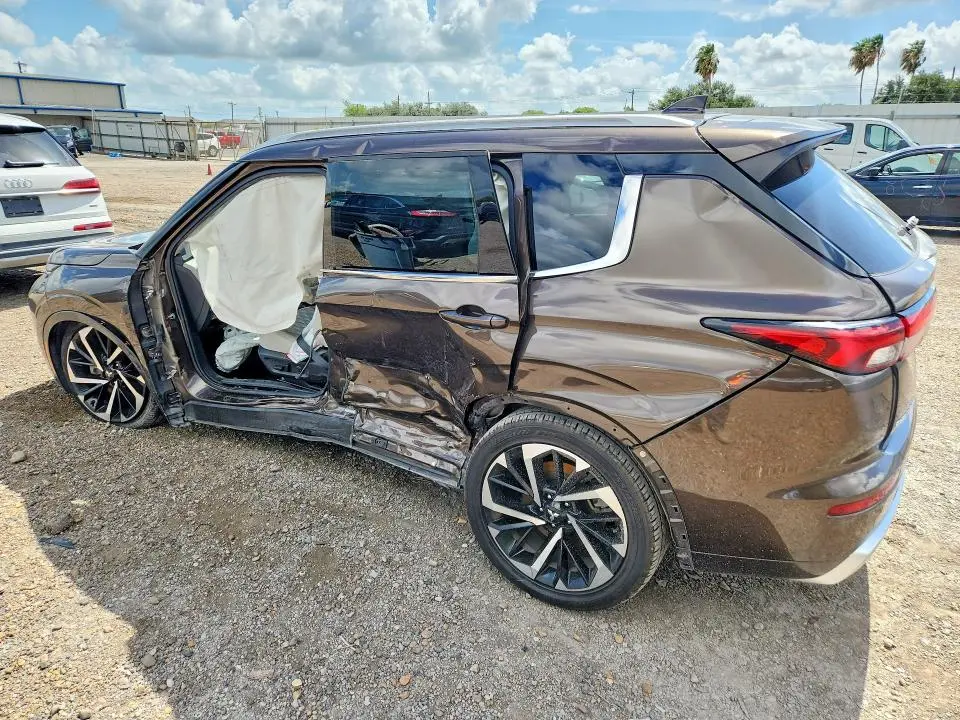 2023 MITSUBISHI OUTLANDER SEL  