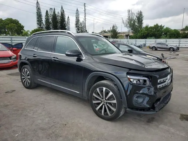 2022 MERCEDES-BENZ GLB 250  