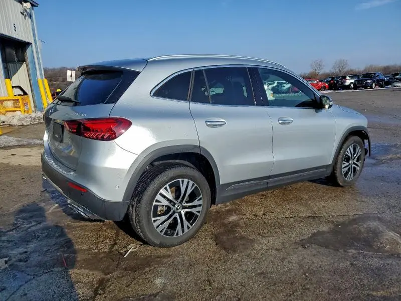 2025 MERCEDES-BENZ GLA 250 4MATIC  