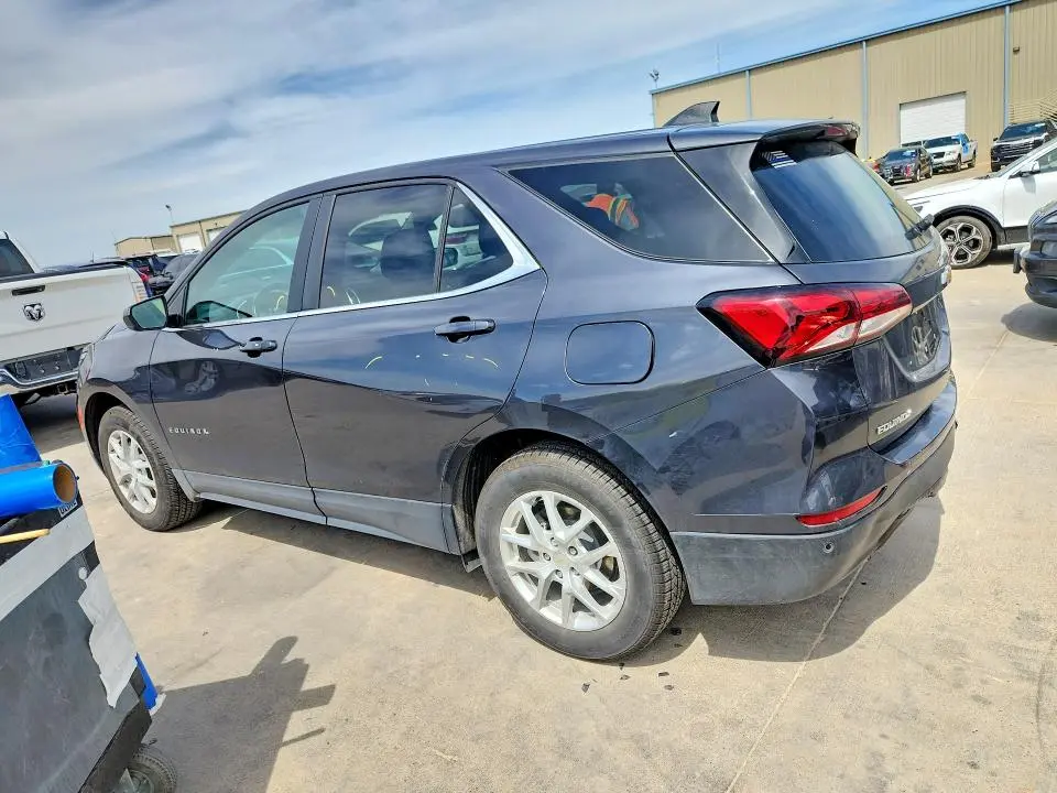 2022 CHEVROLET EQUINOX LT  