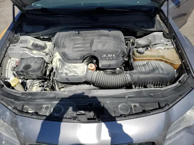 2016 CHRYSLER 300 LIMITED  