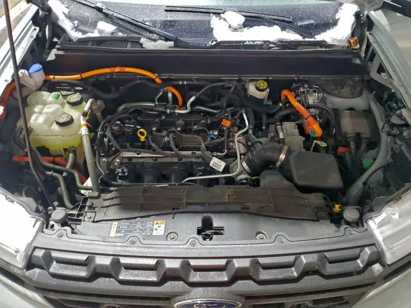 2024 FORD MAVERICK XL  