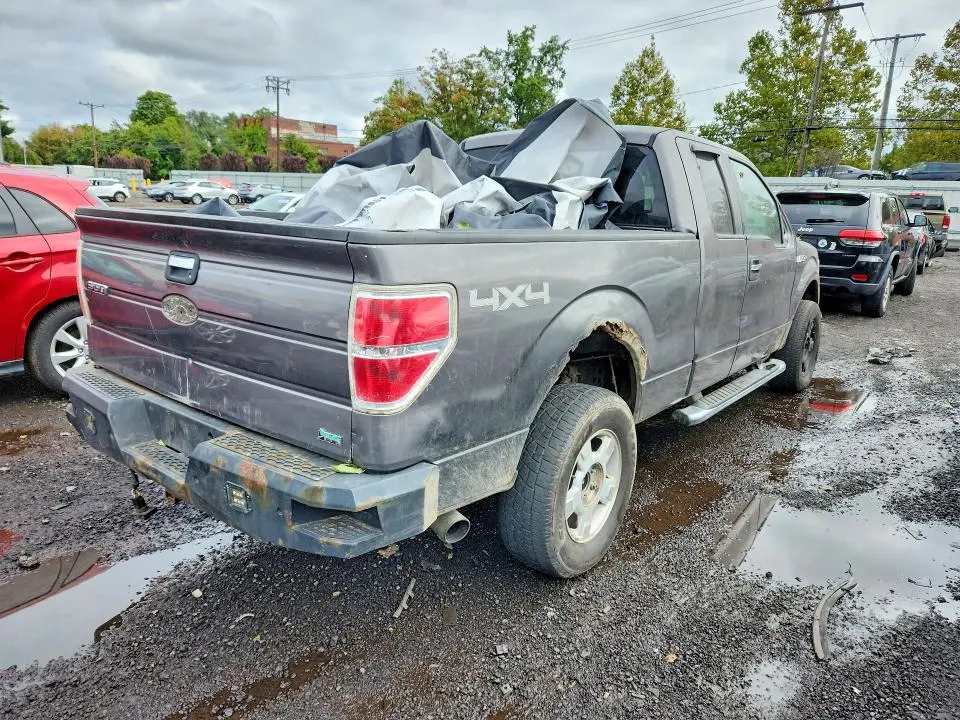 2010 FORD F150 SUPER CAB  