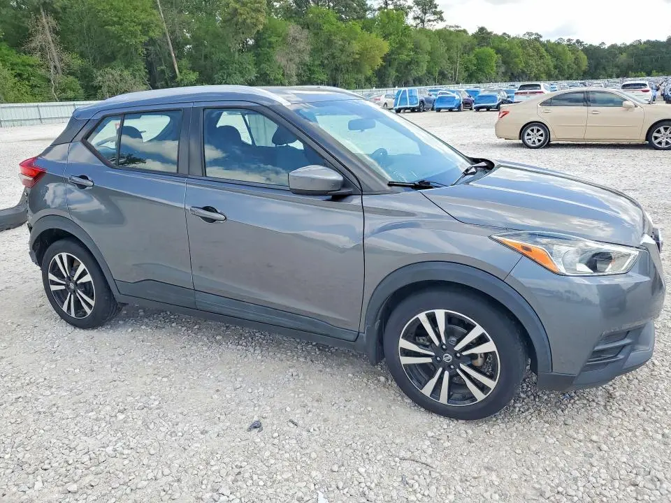 2019 NISSAN KICKS SV  