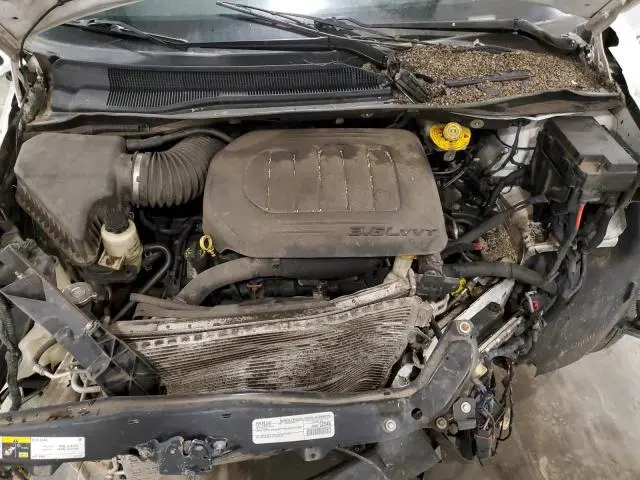 2016 DODGE GRAND CARAVAN SE  