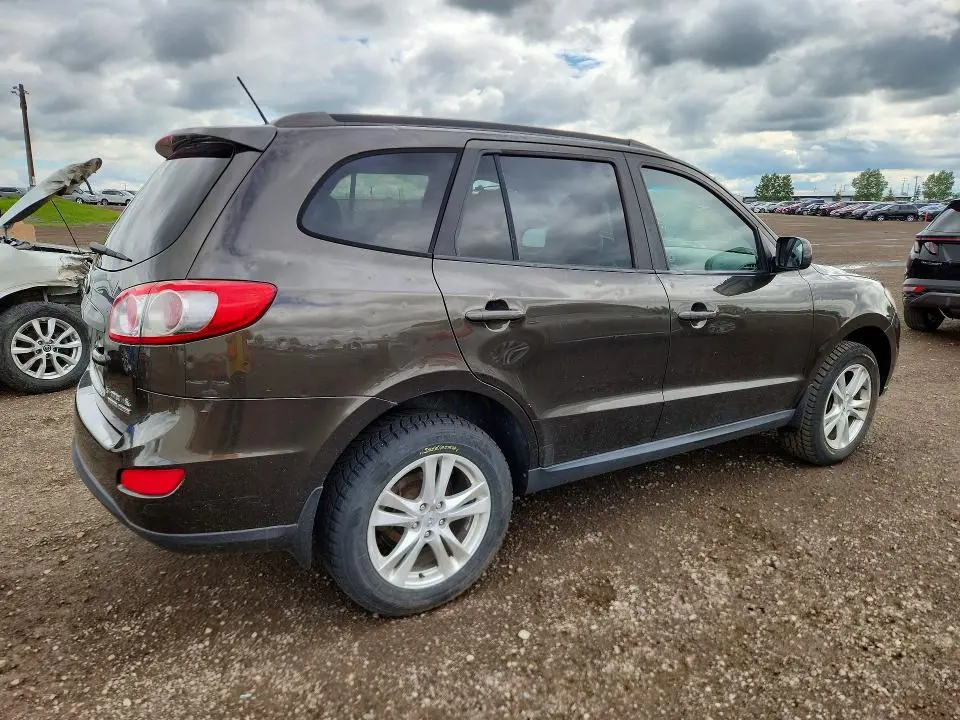 2011 HYUNDAI SANTA FE GLS  