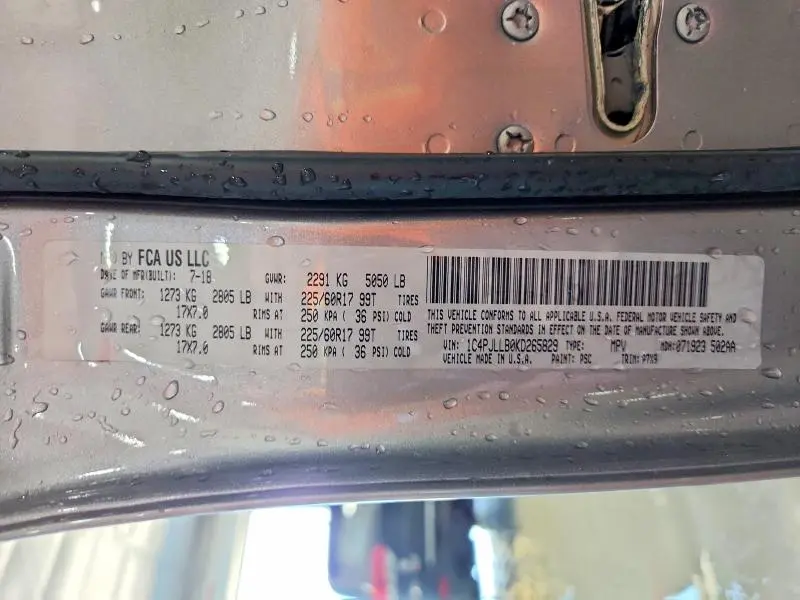 2019 JEEP CHEROKEE LATITUDE PLUS  