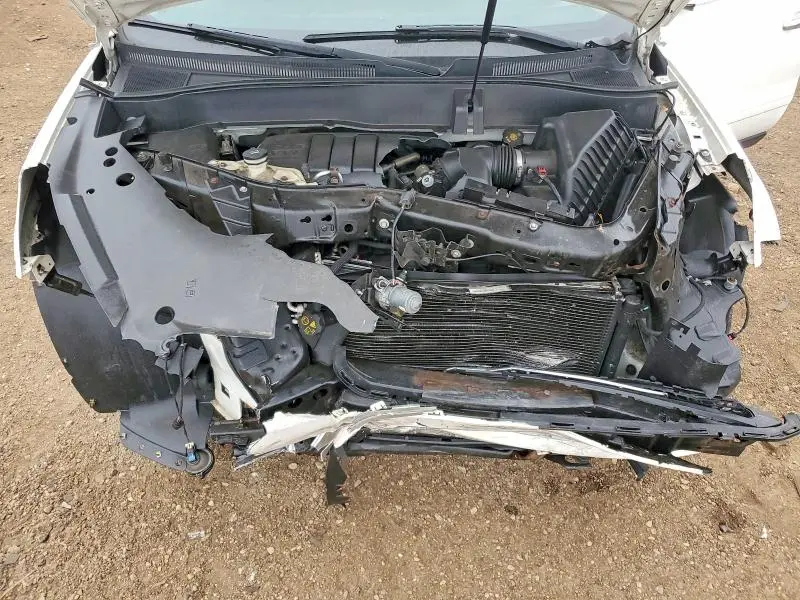 2013 GMC ACADIA SLT-2  