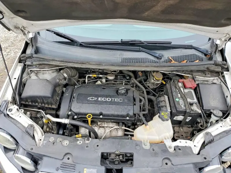 2015 CHEVROLET SONIC LS  