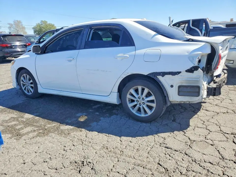 2010 TOYOTA COROLLA S  