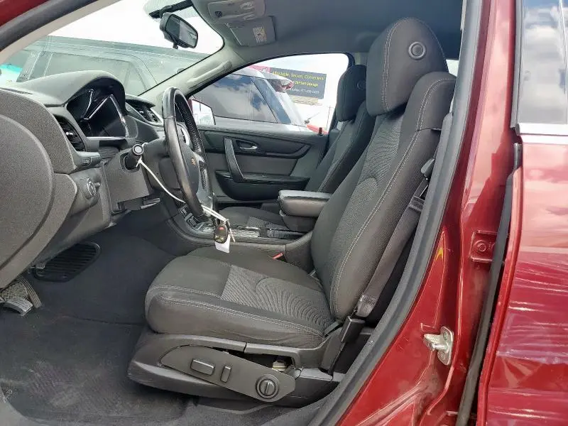 2016 CHEVROLET TRAVERSE LT  