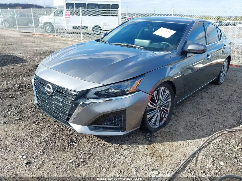 2025 NISSAN ALTIMA SL FWD