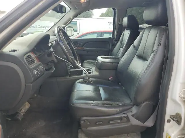2013 GMC YUKON SLT  
