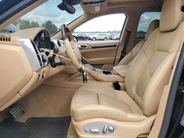 2014 PORSCHE CAYENNE GTS  