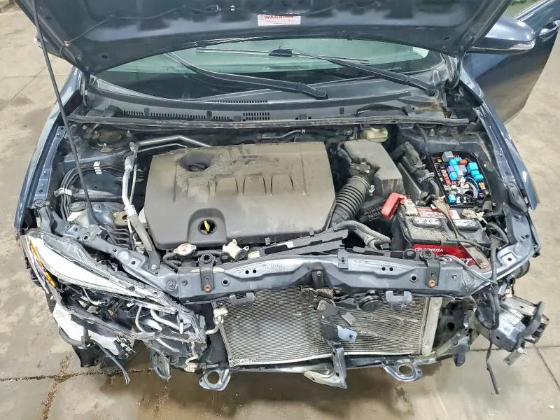 2017 TOYOTA COROLLA SE  