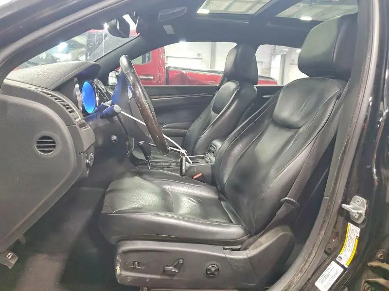 2012 CHRYSLER 300C   