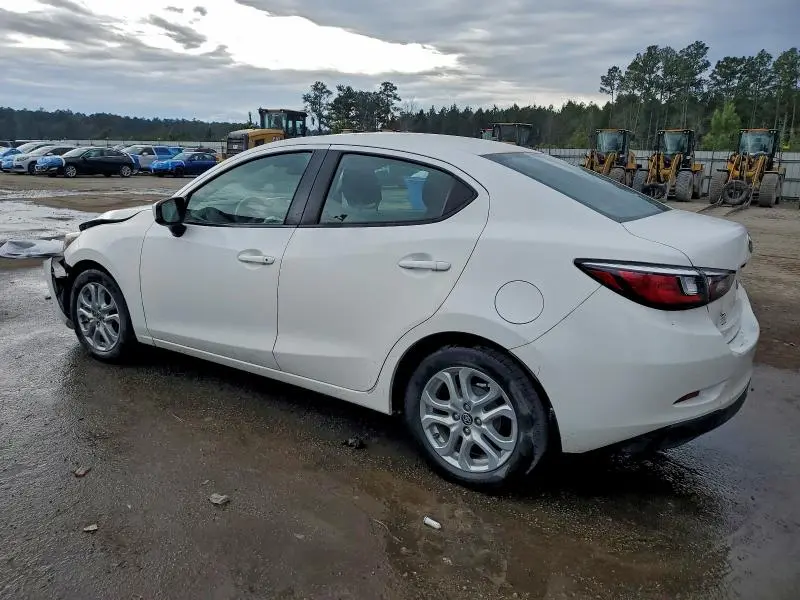 2017 TOYOTA YARIS IA BASE  