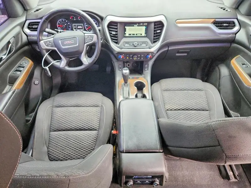 2017 GMC ACADIA SLE  