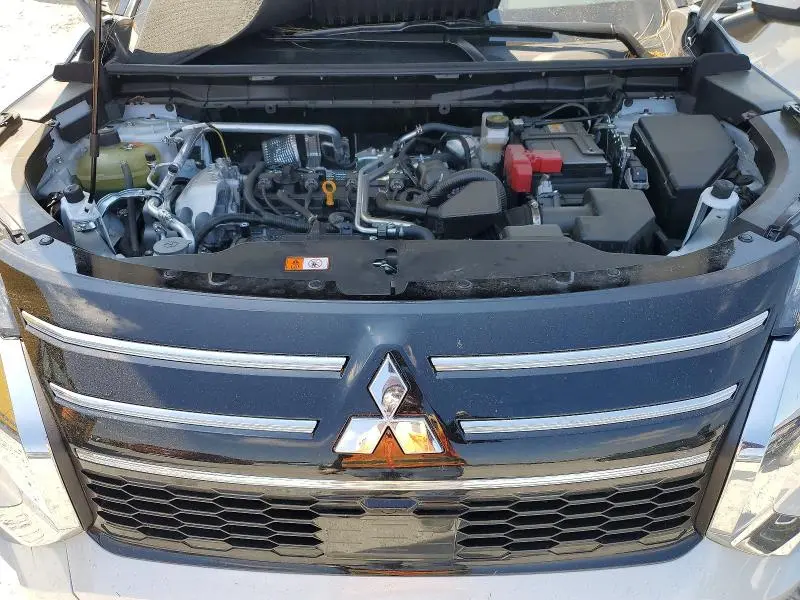 2025 MITSUBISHI OUTLANDER ES  